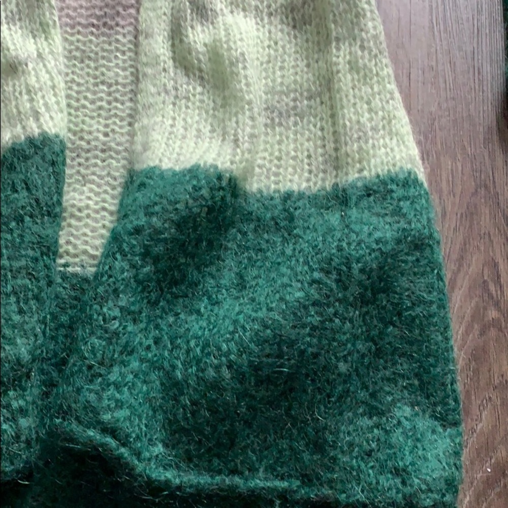 Cardigan - Picture 2 of 3